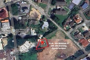 Bungalow house @Gurney for Sale