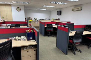 Jalan Kenari, Bandar Puchong Jaya