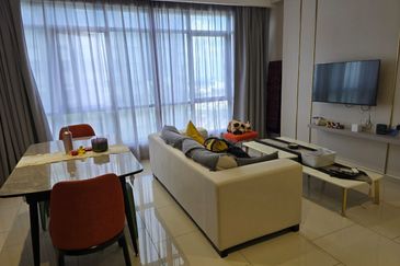 Hill10 Residence @ i-City