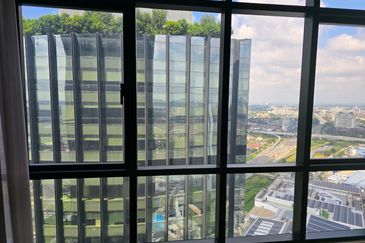 Hill10 Residence @ i-City