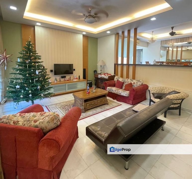 SS2: double sty Renovated Bglow on a sought after location, Selangor, Petaling Jaya