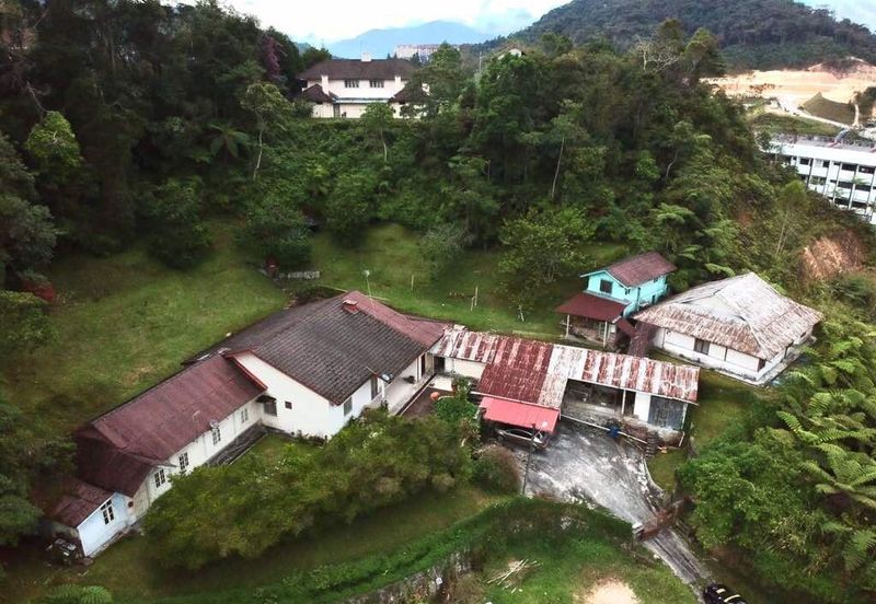 JALAN BESAR TANAH RATA - BRINCHANG