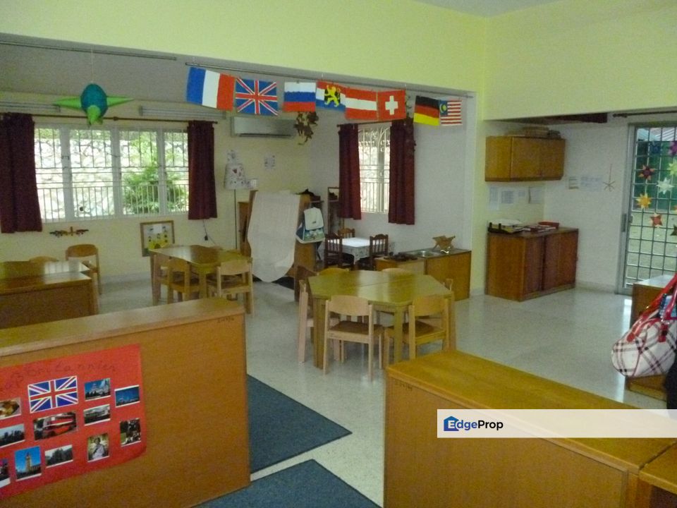 Section 14: double sty Bungalow With Huge Land Size, Selangor, Petaling Jaya