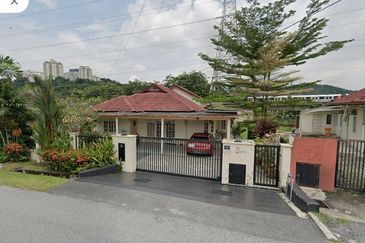 Bukit Gasing, Seksyen 5