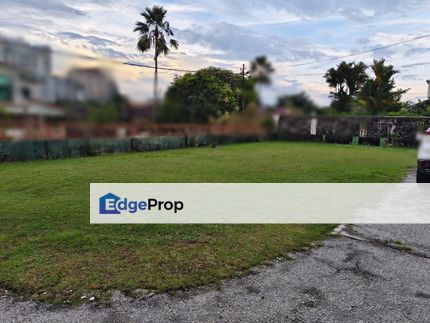 Bglow with huge flat land on favourite location, Selangor, Petaling Jaya