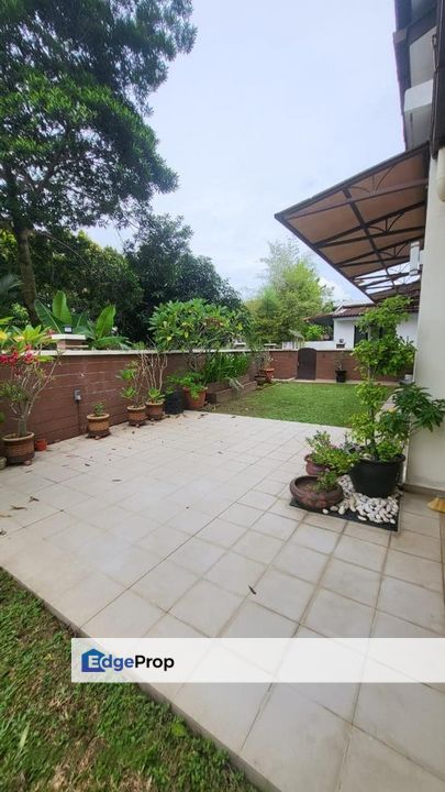 2.5 storey CORNER Terrace house for sale, Selangor, Bandar Kinrara Puchong