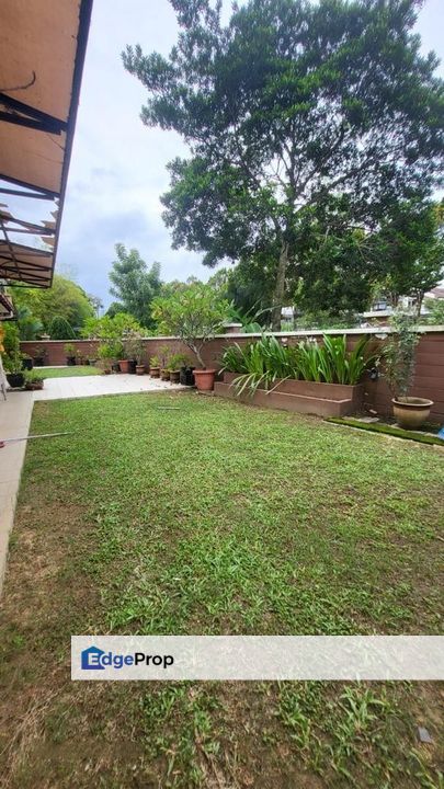 2.5 storey CORNER Terrace house for sale, Selangor, Bandar Kinrara Puchong