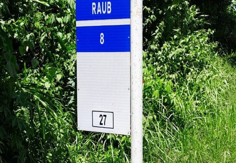 100 acres agricultural land with single title