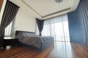 Duta Villa, Setia Alam