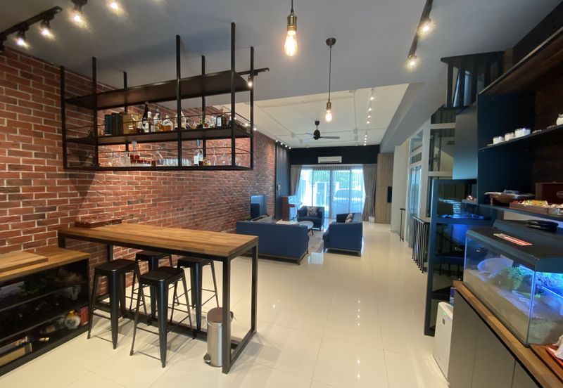 Duta Villa, Setia Alam