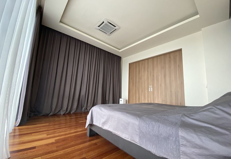 Duta Villa, Setia Alam