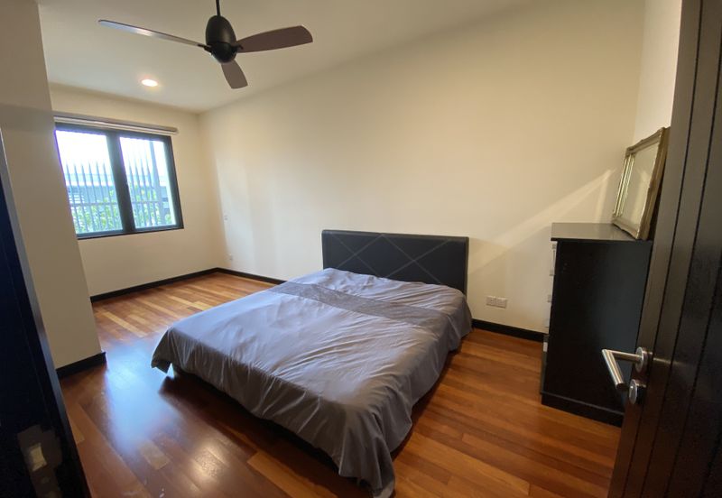 Duta Villa, Setia Alam