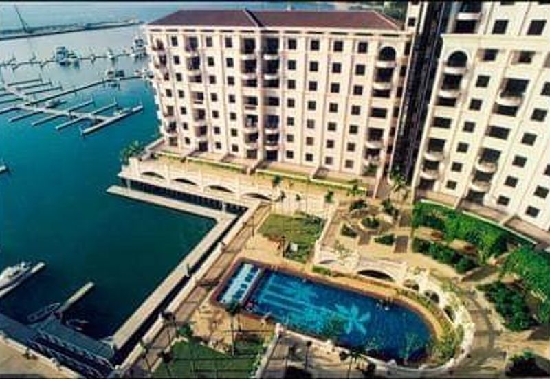 Marina Crescent Condominium