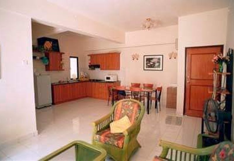 Marina Crescent Condominium