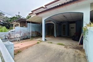 Taman Mawar Salak Tinggi Sepang 2 Sty Terrace Link House 4 Bedrooms For Sale Iproperty Com My