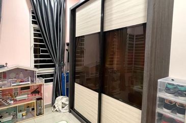 La Thea Residences @ 16 Sierra