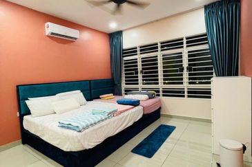 La Thea Residences @ 16 Sierra