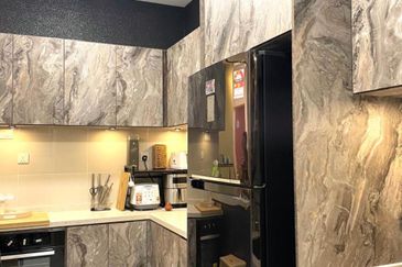 La Thea Residences @ 16 Sierra