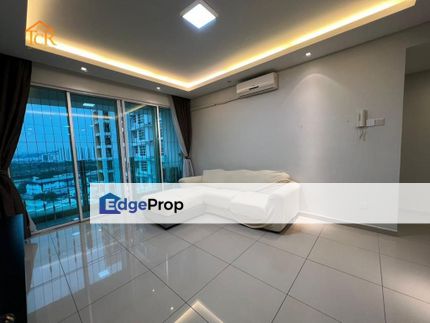 The Zest Condominium Corner Unit Bandar Kinrara 9 Puchong For Sale Fully Furnish , Selangor, Bandar Kinrara Puchong