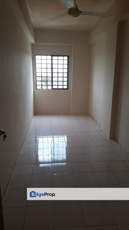 100% Full Loan Perdana Villa Apartment Klang Fully Renovated For sale , Selangor, Klang