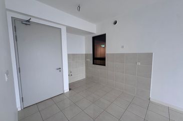 THE PULSE RESIDENCE & THE PULSE