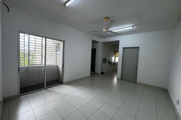 Pangsapuri Akasia, Bandar Botanic