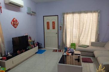 Jalan Setia Impian U13/4I