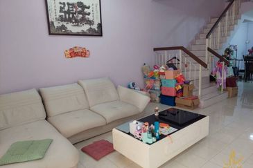 Jalan Setia Impian U13/4I