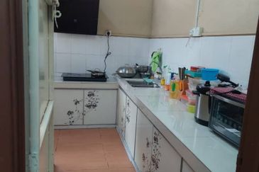 Jalan Setia Impian U13/4I