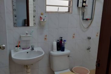 Jalan Setia Impian U13/4I