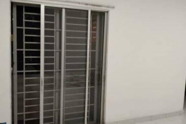 Pangsapuri Akasia, Bandar Botanic