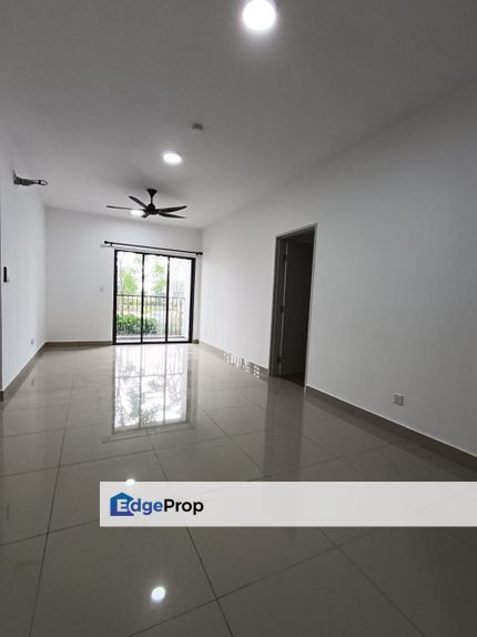 Brand New Berkeley Uptown Residence  Semi furnished Serviced Apartment For Rent, Selangor, Klang