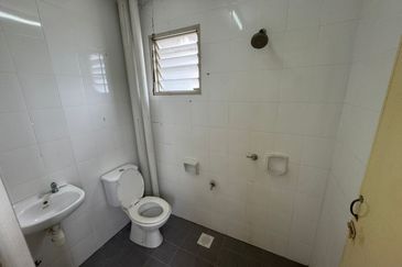 Pangsapuri Akasia, Bandar Botanic