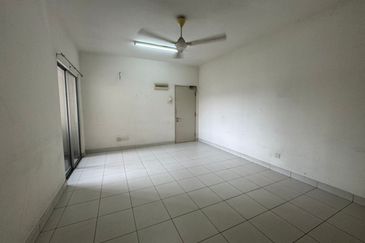 Pangsapuri Akasia, Bandar Botanic