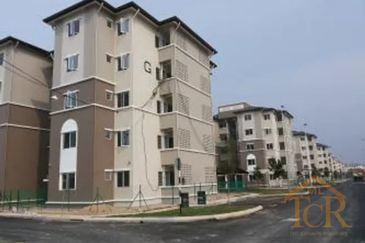 Pangsapuri Akasia, Bandar Botanic