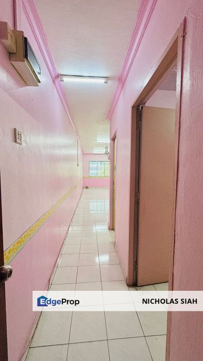 Lestari Apartment for Sale at Damansara Damai, Sungai Buloh, Below market value, cheap, Selangor, Damansara Damai