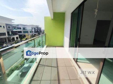 Taman Sejahtera Sentosa 3-Storey Bungalow Freehold, Selangor, Klang