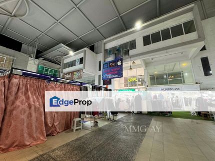 Bangi Gateway Mall,3 Storey Shop Office with Kiosk, Selangor, Bangi