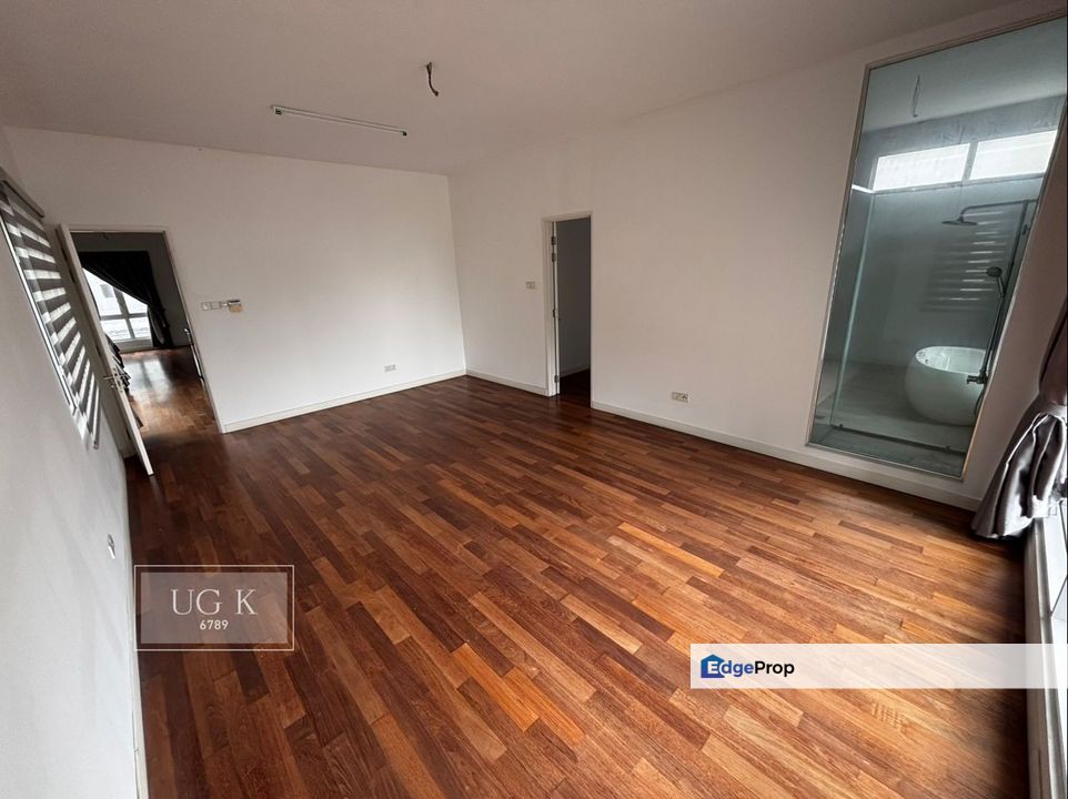D'Laman Greenville 2-Storey Bungalow Corner Basic Unit Good Condition, Selangor, Klang