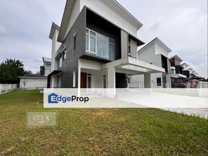D'Laman Greenville 2-Storey Bungalow Corner Basic Unit Good Condition, Selangor, Klang
