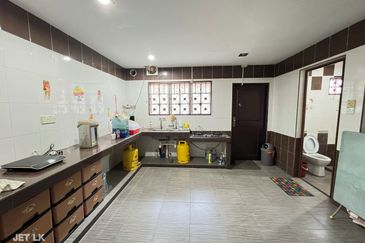 Port Klang (Pelabuhan Klang)