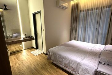 Lucent Residence @ twentyfive.7