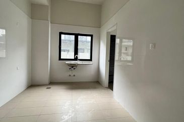 Dalia Residences @ Tropicana Aman