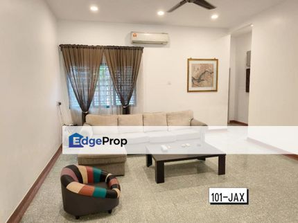Taman Melawis Klang Single Storey Bungalow with Huge Land Renovated Ready Move In Super Value , Selangor, Klang