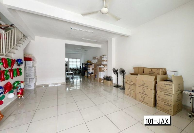 Taman Ehsan Jaya, Pendamaran