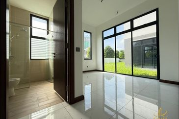 Dremien @ Eco Ardence