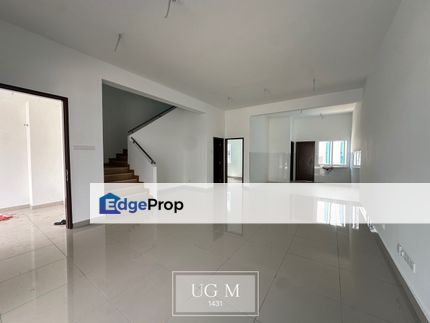 Aralia Kota Bayuemas 2-Storey 22x70 Brand New Basic Unit Good Condition Super Value , Selangor, Klang