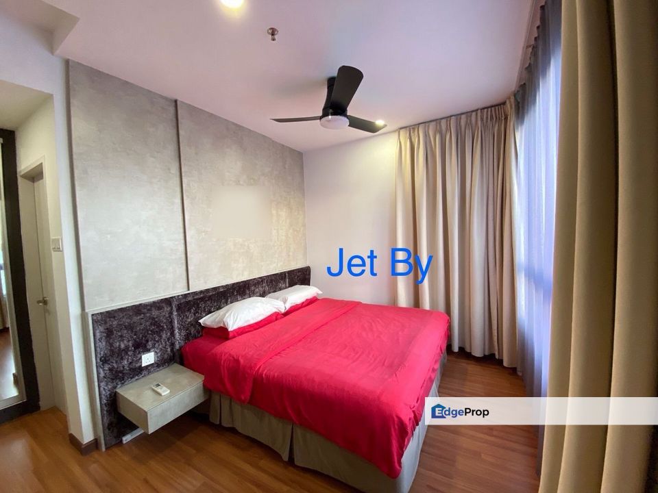 I-City I-Suite Shah Alam Soho Unit Corner with Balcony Furnished Ready Move In, Selangor, Shah Alam