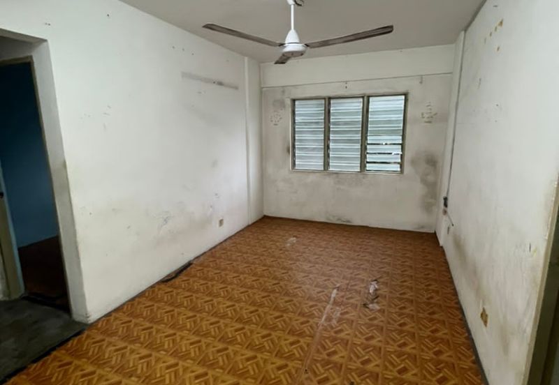 Bandar Bukit Tinggi 1 Apartment