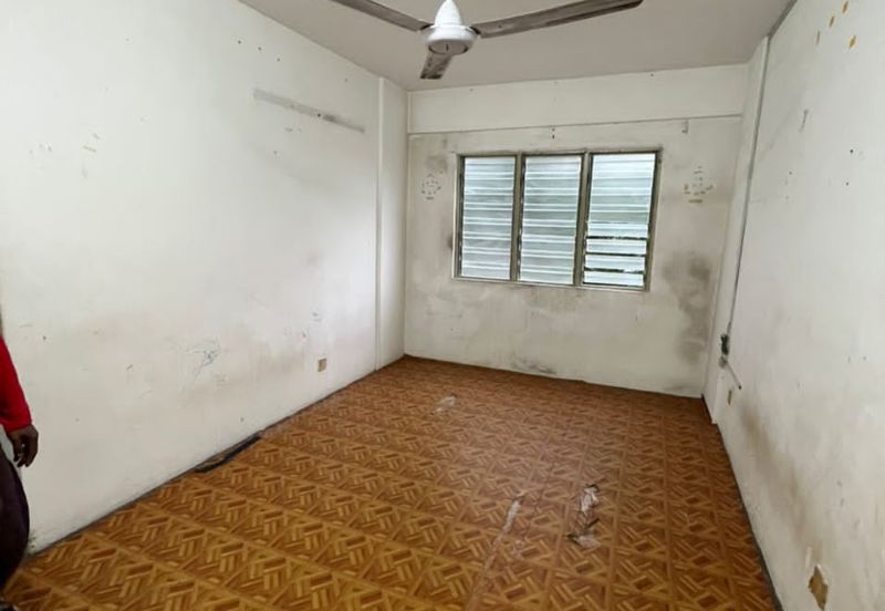 Bandar Bukit Tinggi 1 Apartment